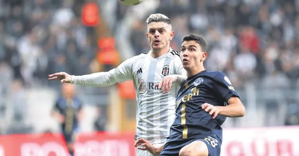 Kartal evinde yıkıldı! Kasımpaşa’ya 3 golle boyun eğen Beşiktaş evinde üst üste 3. kez kaybetti