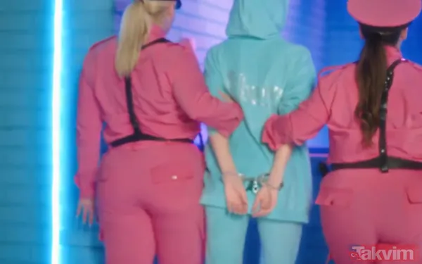 Gülşen cezaevine girdi! Parmaklıklar ardında ilk gecede sosyal medya o klibi konuştu! İmam Hatiplilere dil uzatmıştı: "Çekim yasası" - 14