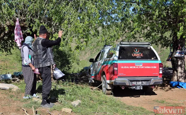 Tunceli'de sürü sahipleri 2 bin 500 metre rakımlı yaylada aşılandı - 21