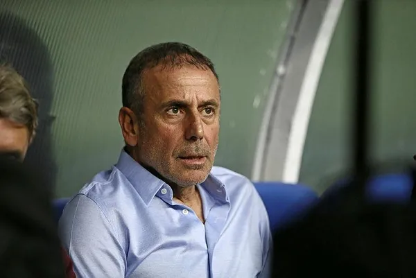 trabzonspor-teknik-direktoru-abdullah-avcidan-flas-aciklamalar-1663162512128.jpeg Trabzonspor teknik direktörü Abdullah Avcı'dan flaş açıklamalar-4