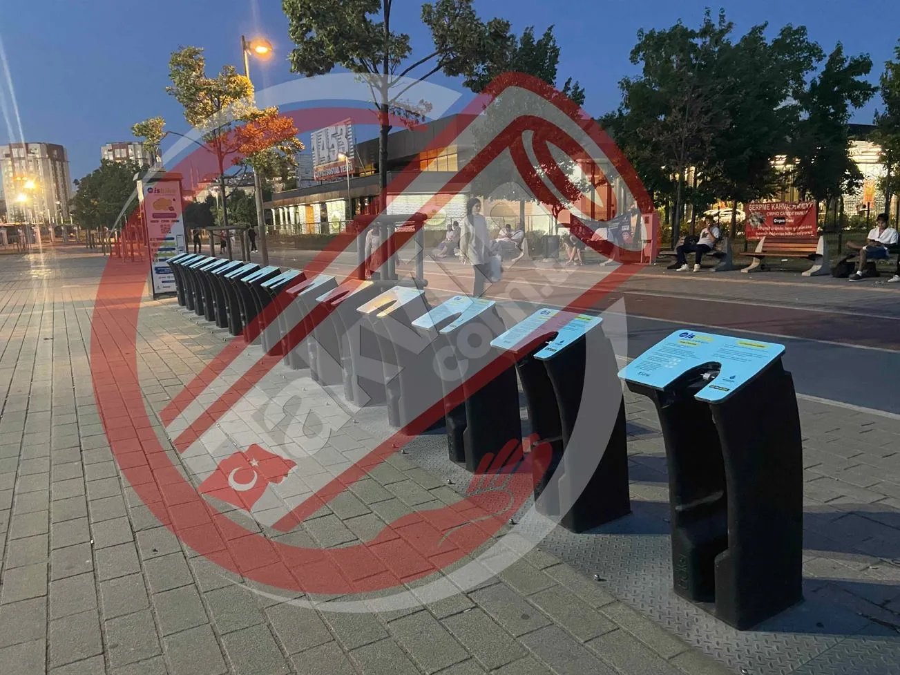 Takvim.com.tr rezaleti görüntüledi: Çırpıcı Parkı'ndan CHP'li Ekrem İmamoğlu'nun koltuk hırsının pis kokusu yükseliyor! - 24