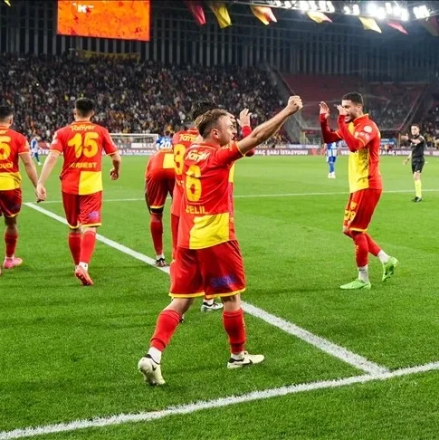 Genç golcü kadroda