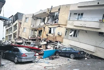 İmrendiren başarı! Hataylı depremzede Arda Taş YKS sıralamasında 5 bin 305'inci oldu