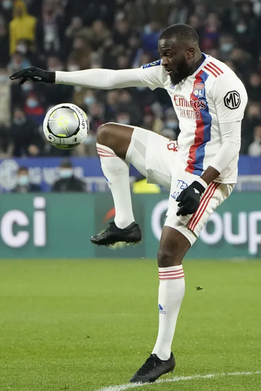 Fenerbahçe'ye şampiyon orta saha! - 12