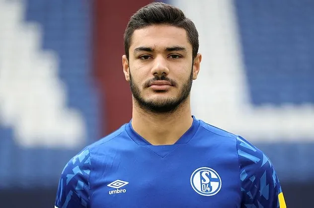 Schalke 04'de ayın oyuncusu Ozan Kabak seçildi