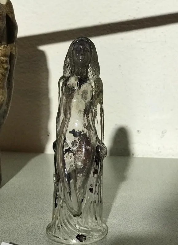 Polis rozeti, tabanca ve kelepçeyle tarihi eser kaçakçılığı-3