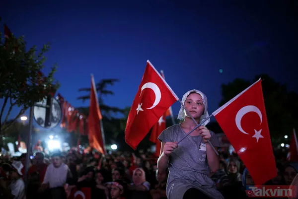 Türkiye meydanlarda tarih yazdı - 16