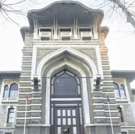 Şiddete mezunlar grubu izi