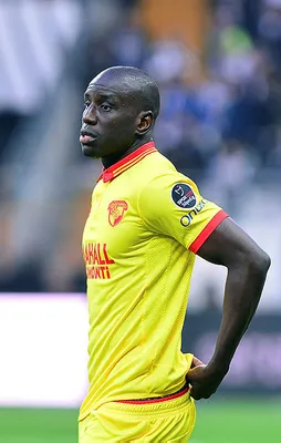 Beşiktaş'a Demba Ba şoku