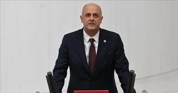Ümit Özlale İyi Parti’den istifa etti