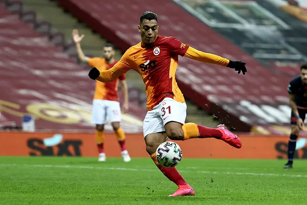 galatasarayli-mostafa-mohamede-manchester-united-kancasi-1616580353742.jpg