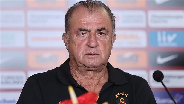 15-yil-aranin-ardindan-surpriz-ters-kose-fatih-terimin-calistiracagi-takim-belli-oluyor-1690370538276.jpg Fatih Terim'in çalıştıracağı takım belli oluyor! 1.5 yıllık aranın ardından geri dönüyor!-2