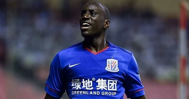 Demba Ba Çin ekibi Shanghai Shenhua’ya transfer oldu