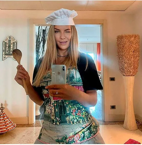 ivanadan-sert-sozler-ozcan-denize-oyle-sozler-soyledi-ki-1638904029414.jpeg Ivana'dan sert sözler! Özcan Denize öyle sözler söyledi ki...-3