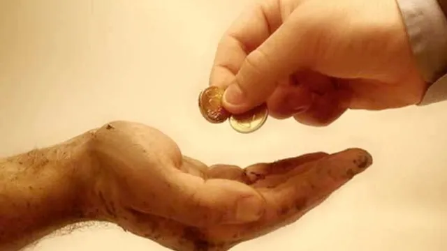 Aileye fitre verilir mi? Oruç tutmayan kaç para verecek? 2019 yılı fıtır fidye sadakası miktarı kişi başı ne kadar?-7