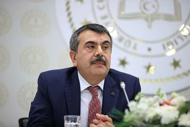 Bakanlıklarda devir-teslim töreni | Hazine ve Maliye Bakanı Mehmet Şimşek görevi devraldı: "Temel politikamız enflasyonla mücadele"-11