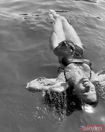 Serenay Sarıkaya’nın yaz tatili bir türlü bitmiyor! Cem Yılmaz’la aşk yaşayan Serenay denizde sere serpe...