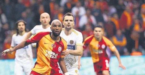 Şok! Ajax Babel’e ‘güle güle’ dedi!