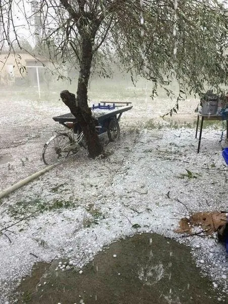 İstanbul'da ceviz büyüklüğünde dolu şoku!-3