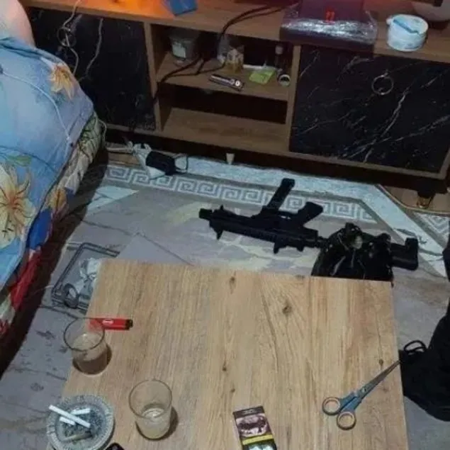 M’uzi’pçeymiş!