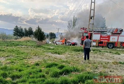 Burdur’da feci kaza! Araçlar hurdaya döndü