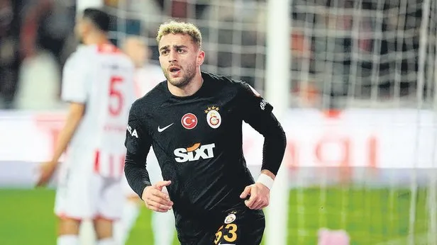 Galatasaray Samsunu ilk 11 dakikadaki 2 golle yıktı... Maç fazlası ile liderliği aldı