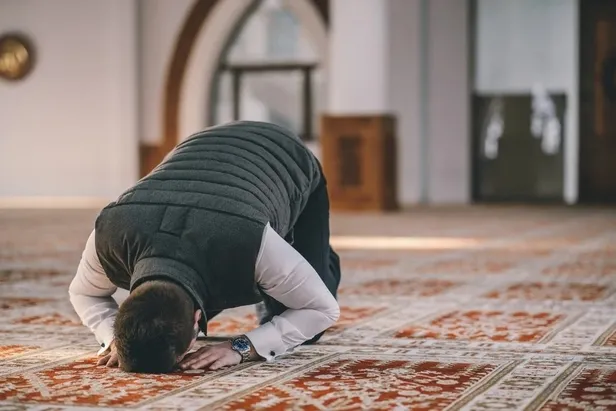 il-il-namaz-vakitleri-2023-sabah-oglen-ikindi-aksam-yatsi-namaz-vakti-ve-ezan-saatleri-istanbul-ankara-izmir-a-1692298974399.jpeg İL İL NAMAZ VAKİTLERİ 2023! Sabah, öğlen, ikindi, akşam, yatsı namaz vakti ve ezan saatleri! İstanbul, Ankara, İzmir, Adıyaman, Maraş...-5