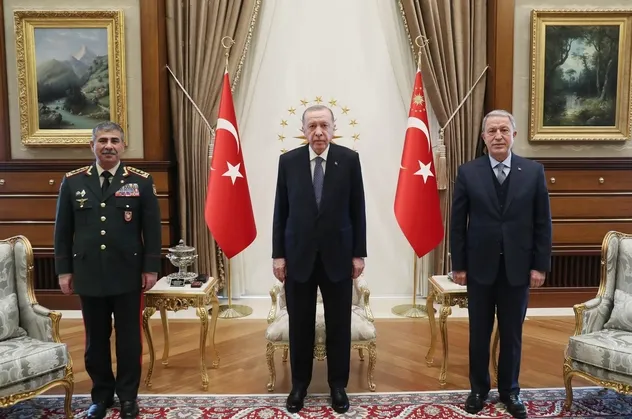Son dakika: Başkan Erdoğan Azerbaycan Savunma Bakanı Zakir Hasanov'u kabul etti