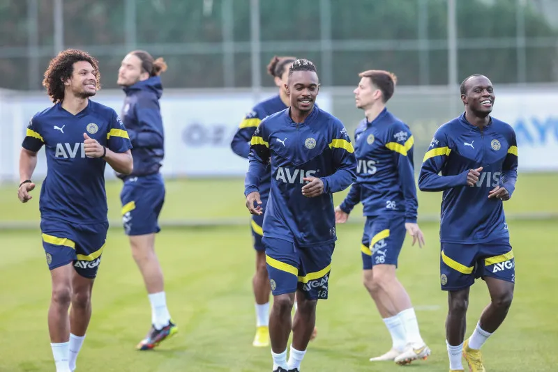 Fenerbahçe'de ayrılık! Ülkesine geri dönüyor - 15