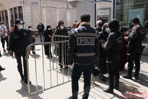 İçişleri Bakanlığı açıkladı! İşte normalleşme takvimi! Sokağa çıkma yasağı, kafe, restoran, AVM, düğün... - 12