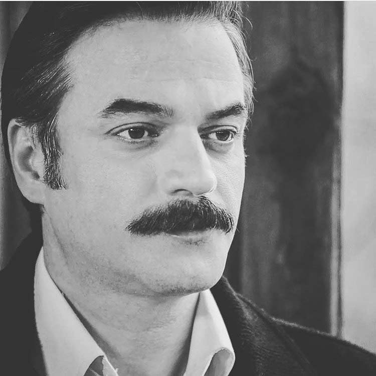 17 yıllık evlilik tek celsede bitmişti! Ufuk Özkan’ın eski eşi merak konusu oldu! O da tanıdık çıktı - 1