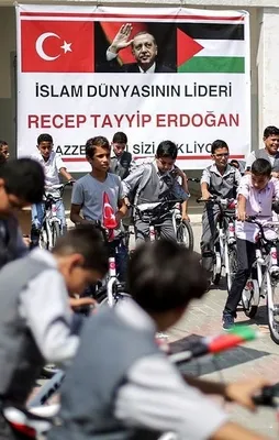 Erdoğan'dan Gazzeli çocuklara bisiklet hediyesi