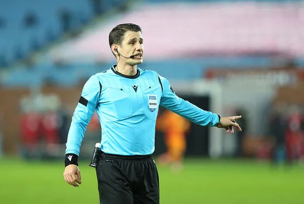 son-dakika-besiktas-fenerbahce-macinin-hakemi-belli-oldu-iste-super-ligde-31-haftanin-hakemleri-1615977567844.jpg SON DAKİKA! Beşiktaş - Fenerbahçe maçının hakemi belli oldu | İşte Süper Lig'de 31. haftanın hakemleri-3