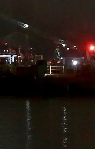 Son dakika... İstanbul Tuzla'da tersane yangını