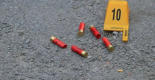 Adana'da sokak ortasında çatışma: Ölü ve yaralılar var