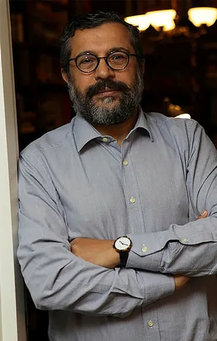 Oda TV’nin sahibi Soner Yalçın sit alanına çökmüş! CHP'li belediye göz yumdu, bakanlık harekete geçti...