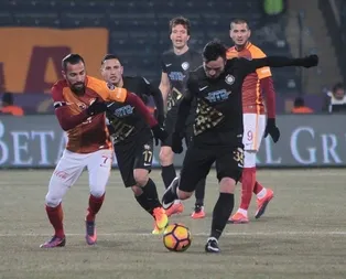 Galatasaray ve Osmanlı yenişemedi