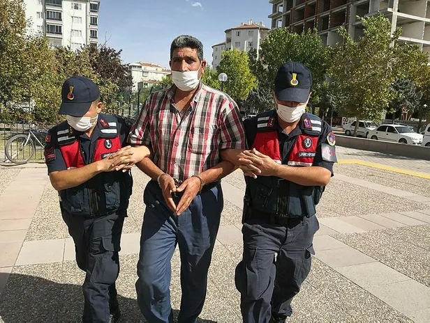 Aksaray’da pes dedirten olay: Ağzında emzikli torununun eline silah verip ateş ettirdi-2