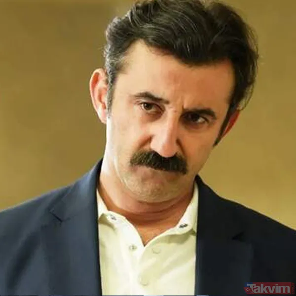 4 yıl önce evlendiler! Sandık Kokusu’nun Reha’sı Necip Memili’nin eşi bakın kim çıktı! Defne Samyeli nikah şahidi olmuştu... - 3