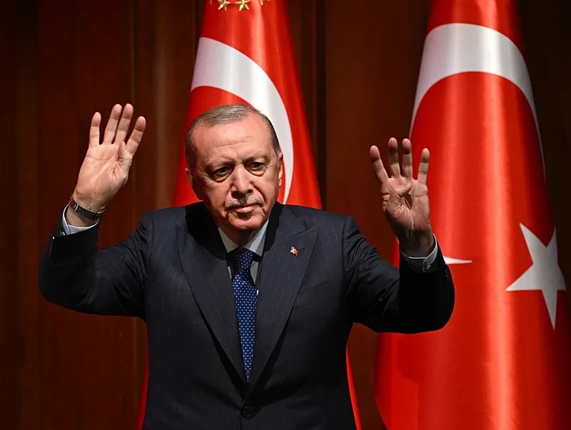 baskan-erdogandan-terorsuz-turkiye-ve-suriye-mesaji-teror-defteri-kapanmali-yasanin-uygulanmasi-icin-orgutun-s-1788344715166.jpeg Başkan Erdoğan'dan Terörsüz Türkiye ve Suriye mesajı: Terör defteri kapanmalı! "Yasanın uygulanması için örgütün silah bırakması gerekir"-5
