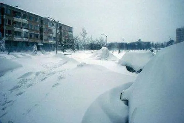 SON DAKİKA: Yoğun kar yağışı uyarısı! İstanbul'a 1985 kışı geri dönüyor-4