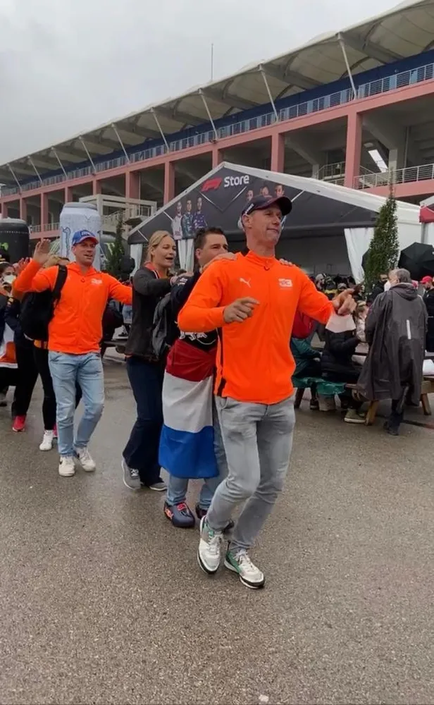 Formula 1 Türkiye GP | İstanbul'da izdiham, Hamilton'ın sitemi, Charles Leclerc'in pit-stopu, Valtteri Bottas'ın zaferi ve Carlos Sainz...-14