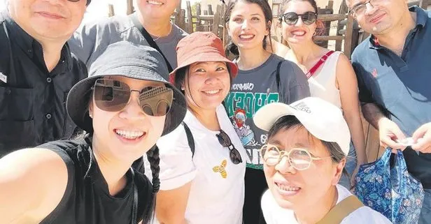 Çinli turistlerden Mardinli aileye teşekkür ziyareti