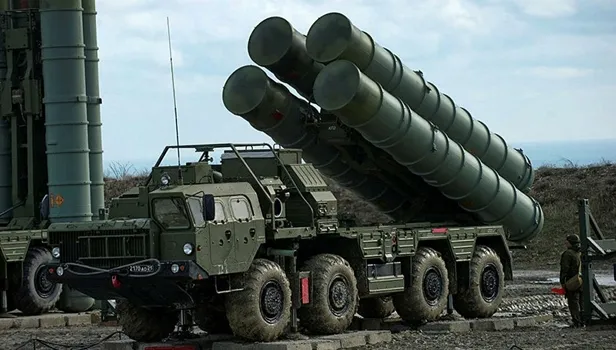 S-400 nedir? S-400 ne kadarlık menzili sahip? S-400 kurulduğu noktada ne kadarlık bir caydırıcı etkiye sahip? (Video)