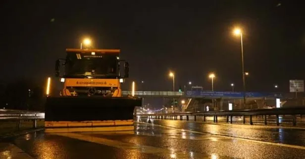 Meteoroloji’nin İstanbul için kar uyarısı sonrası İBB alarma geçti
