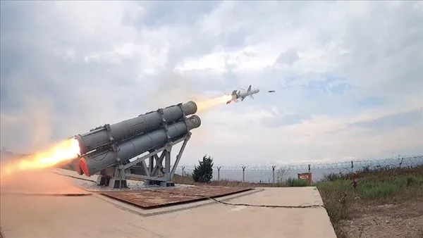 imzalar-atildi-turkiyenin-yeni-turbojet-motoru-arat-olacak-1636104007830.jpg İmzalar atıldı! Türkiye'nin yeni turbojet motoru ARAT olacak-2