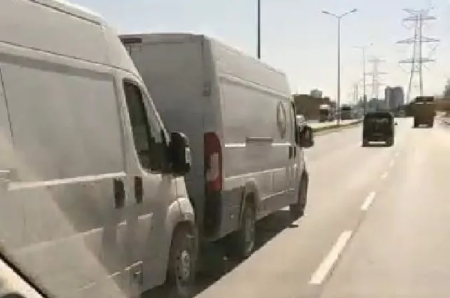 Bağcılar'da garip yolculuk! Ne yaptıklarını kimse anlayamadı
