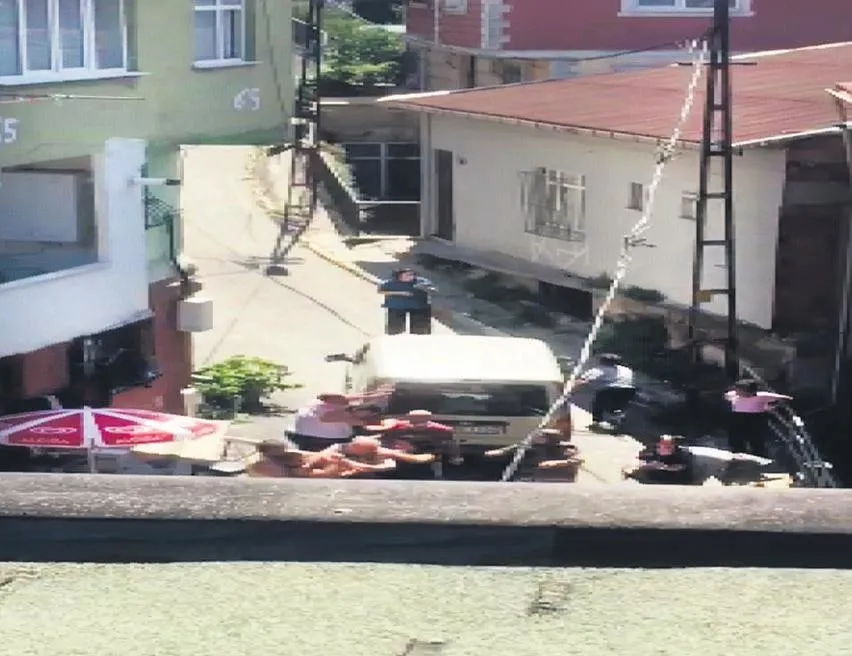 Ölmemek için öldürdüm