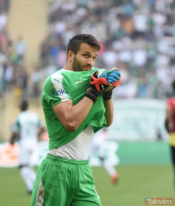 Göztepe 51. Dakikada Penaltı Kazandı. Penaltı Noktasına Gelen Deniz Kadah Kaleci Okan Kocuk'u Geçemedi.