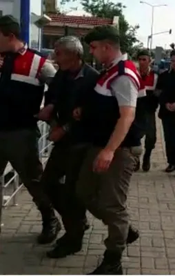 FETÖ şüphelileri sınırı geçemeden yakalandı